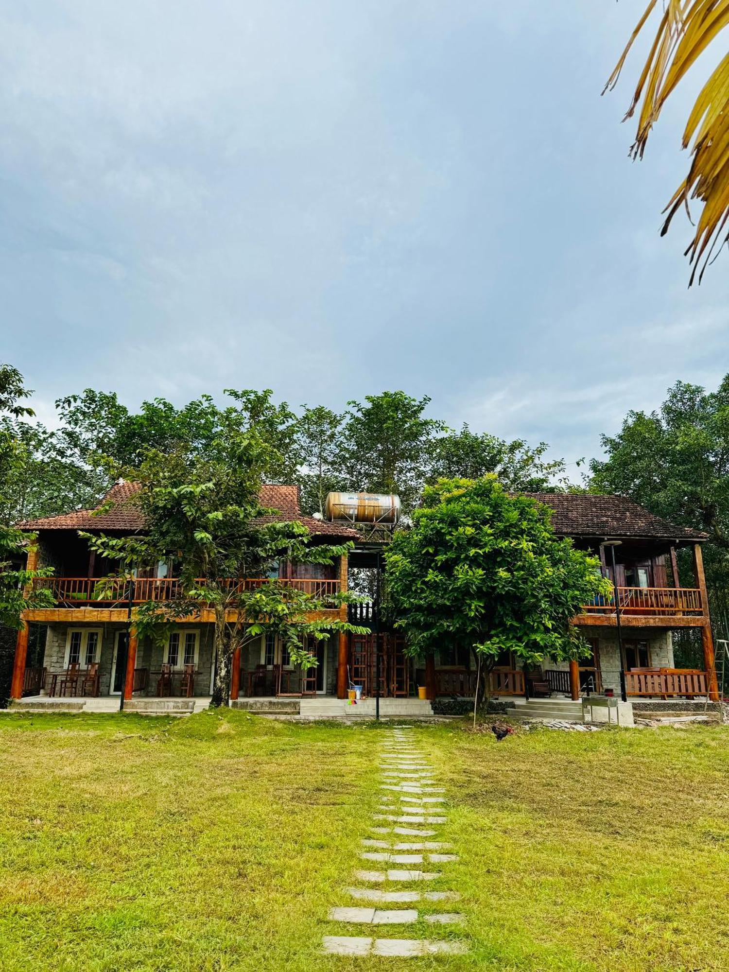 Lava Rock Viet Nam Lodge Anhfly Resort Nam Cat Tien Luaran gambar