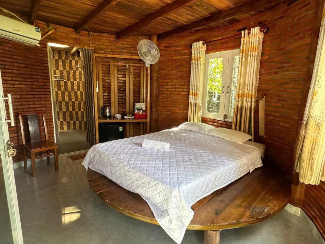 Lava Rock Viet Nam Lodge Anhfly Resort Nam Cat Tien Luaran gambar
