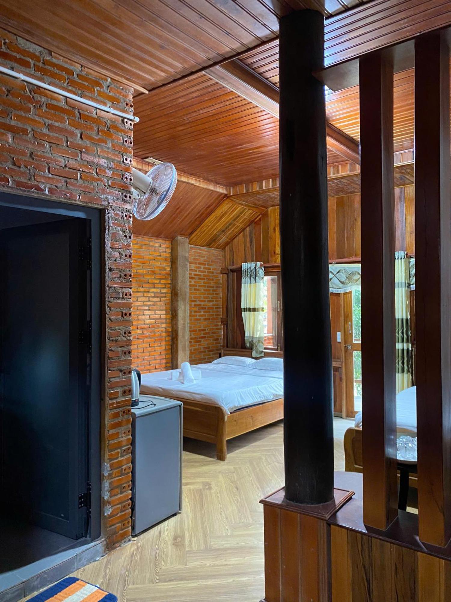 Lava Rock Viet Nam Lodge Anhfly Resort Nam Cat Tien Luaran gambar